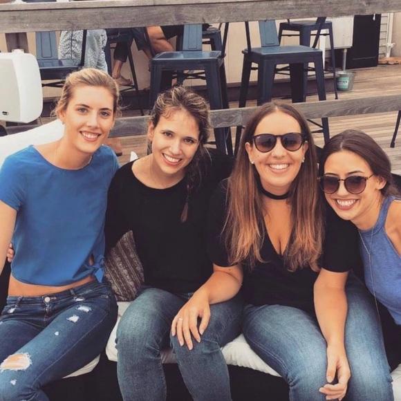 Meet your Posher, Dinah - Picture 5 of 5